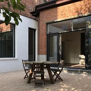 Xlsr, Lightfull Garden In The Center Of Appartement